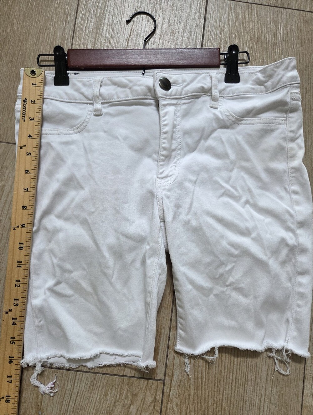 American Eagle White Frayed Hem Denim Bermuda Shorts - Picture 6 of 10